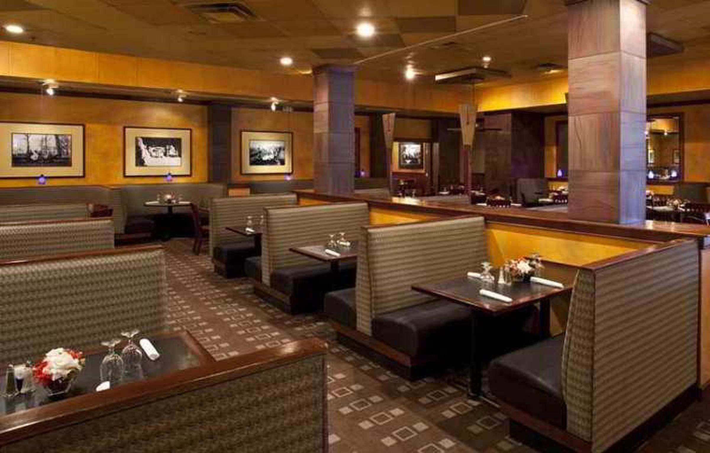 Doubletree By Hilton Hotel Tallahassee Kültér fotó